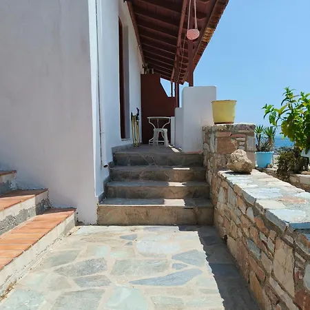 Balcony Of * Vári